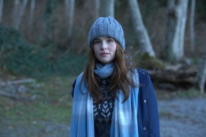 zoey-deutch-before-i-fall-photos-and-poster-2017-3
