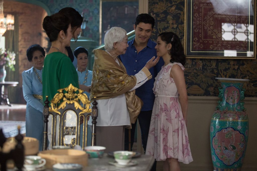 perbedaan novel dan buku crazy rich asians