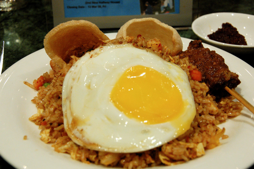 makanan di aruna dan lidahnya