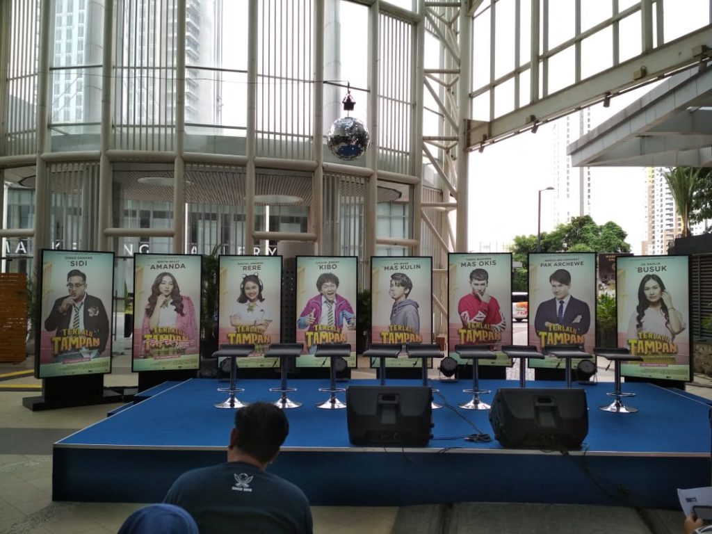 rilis film terlalu tampan