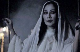 sutradara doctor strange pengabdi setan