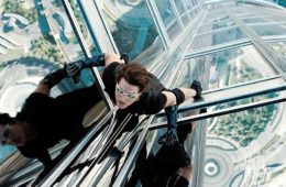 aksi spektakuler tom cruise mission impossible