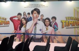 rilis film terlalu tampan