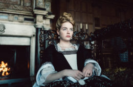 Adegan Telanjang Emma Stone The Favourite