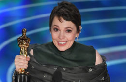 olivia colman kalahkan lady gaga glenn close