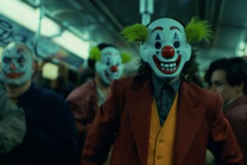 topeng joker pengunjuk rasa